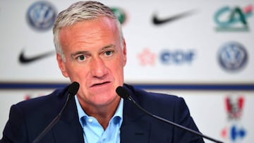 Deschamps en rueda de prensa.