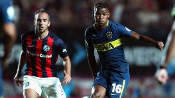 Barrios, el mejor colombiano de Boca frente a San Lorenzo