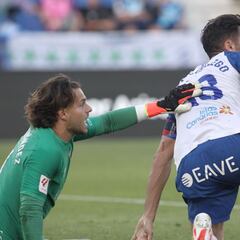 El Tenerife choca contra un muro llamado Huesca