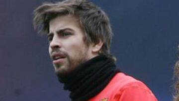 <strong>GRIPE.</strong> Gerard Piqué es duda para el partido ante el Mallorca.