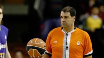 <b>NO PITARÁ. </b>Hierrezuelo no estará hoy en Murcia para arbitrar.