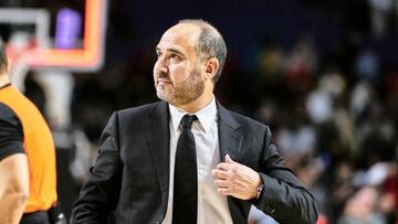 Chus Mateo coach of Real Madrid reacts during the 2022/2023 Turkish Airlines EuroLeague match between Real Madrid and LDLC Asvel Villeurbanne at Wizink Center on December 22, 2022 in Madrid, Spain.