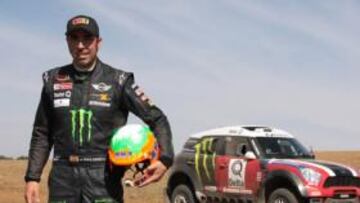 <b>EQUIPO PERFECTO. </b>Nani Roma, junto a su Mini All4 Racing.