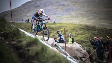 Gran inicio de temporada para el colombiano que llegar a Leogang a slo 2 puntos en la general de Greg Minnaar.