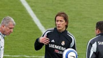 <B>RECUPERADO. </B>Míchel Salgado será titular frente al Albacete.