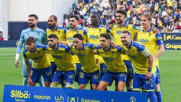 Once del Cádiz frente al Cartagena.