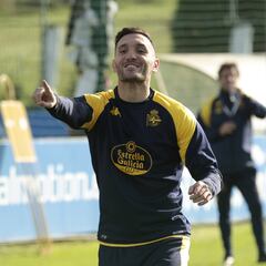 Lucas Pérez ya sonríe y Mella pide paso al once del Depor