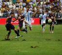El Málaga decide hoy sobre el césped de La Rosaleda