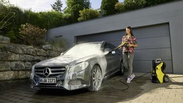 Tu coche, como nuevo con este champú de Kärcher superventas
