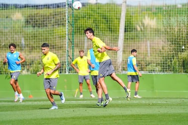 Otro problema añadido: Samu Calera todavía debe cumplir sanción