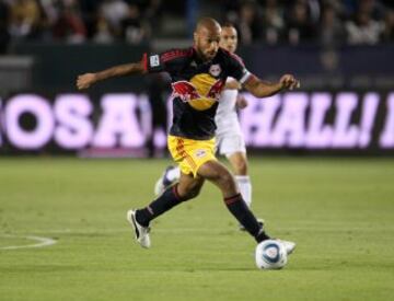 After his stint in LaLiga, Henry joined New York Red Bulls in 2010.