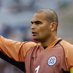 Chilavert cobra en Twitter tras la salida de Osorio de Paraguay