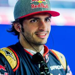 Mercedes también negocia con Sainz para sustituir a Rosberg