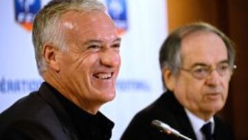 Didier Deschamps, en su acto de renovación.