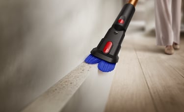 Ni polvo ni pelo largo largo: así resuelve Dyson “los problemas que otros ignoran” en su nueva aspiradora 