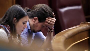 Imagen de Pablo Iglesias e Irene Montero en el Congreso de los Diputados.