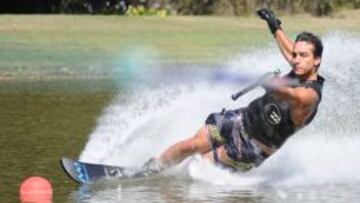 Felipe Miranda buscará demostrar su título mundial en el overall del esquí naútico Panamericano.