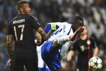 Jackson enfrentó mano a mano al portero campeón del mundo que lo derribó antes del minuto de juego