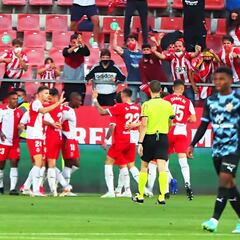 Aprobados y suspensos del Almería: no fueron con todo