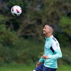 El Mónaco se suma a la puja por Luiz Felipe