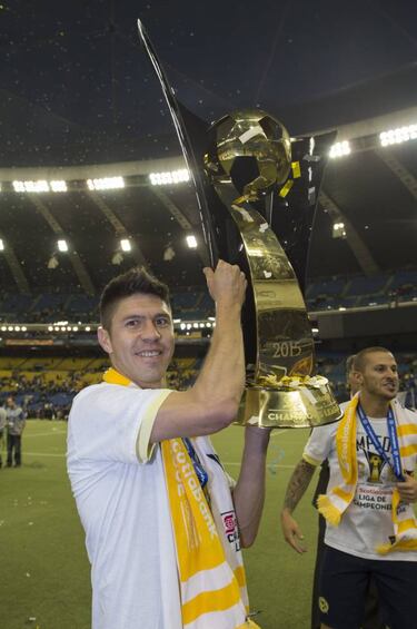 Chivas se llena de jugadores que pasaron por sus acérrimos rivales