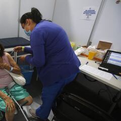 Calendario de Vacunación COVID hoy, 16 de febrero: ¿quién recibe la tercera y cuarta dosis de refuerzo?