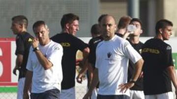 <b>COMPLETO. </b>Escribá pisó el césped por la tarde. Por la mañana, pruebas médicas. Vasiliev, a prueba.