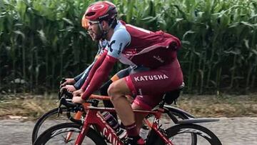 El ciclista alem&aacute;n Rick Zabel rueda durante un entrenamiento.