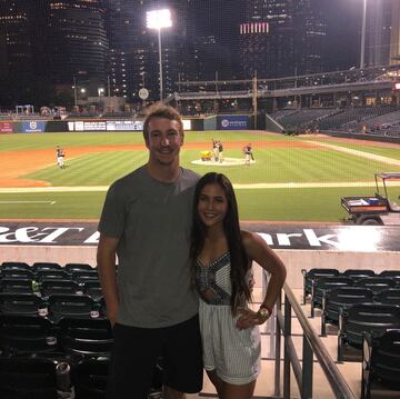 Caitlyn es la novia del jugador Erick Fedde, han llevado una relación estable por bastante tiempo.