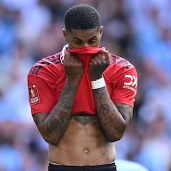 Rashford rompe con su novia de la adolescencia y se deja ver con otra mujer a las 5 de la madrugada