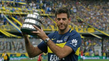 Famosos que han posado con la camiseta de Boca o River