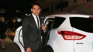 Falcao, con su esposa.