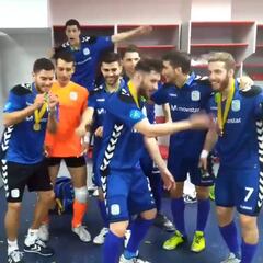 Qué menos que unos bailes tras ganar apalizando un título