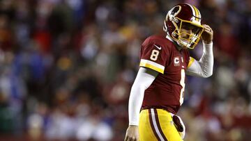 LANDOVER, MD - JANUARY 01: Quarterback Kirk Cousins #8 of the Washington Redskins looks on against the New York Giants in the third quarter at FedExField on January 1, 2017 in Landover, Maryland.   Patrick Smith/Getty Images/AFP
 == FOR NEWSPAPERS, INTERNET, TELCOS &amp; TELEVISION USE ONLY ==