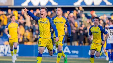 Chiki celebra el gol que dio la victoria al Alcorcón ante el Talavera.