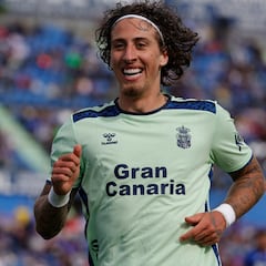 Fábio Silva: “Me encanta jugar por la camiseta de Las Palmas y daré todo por el objetivo de la permanencia”