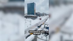 Extrema nevada cubre toda una ciudad en Rusia