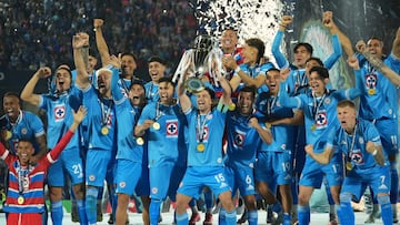 Jun 1, 2025; Mexico City, MEX; Cruz Azul celebrate the win against the Vancouver Whitecaps FC during the final of the Concacaf Champions Cup at Estadio Olímpico Universitario. Mandatory Credit: Kirby Lee-Imagn Images