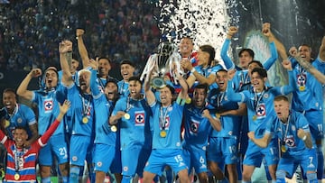Jun 1, 2025; Mexico City, MEX; Cruz Azul celebrate the win against the Vancouver Whitecaps FC during the final of the Concacaf Champions Cup at Estadio Olímpico Universitario. Mandatory Credit: Kirby Lee-Imagn Images