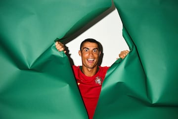 MOSCOW, RUSSIA - JUNE 10:  Cristiano Ronaldo of Portugal poses for a portrait during the official FIFA World Cup 2018 portrait session at  on June 10, 2018 in Moscow, Russia.  (Photo by Mike Hewitt - FIFA/FIFA via Getty Images)