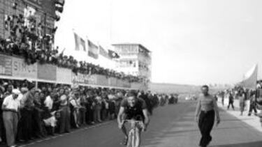 El pionero Middelkamp se dedicó al contrabando