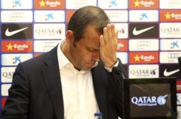 El 19 de julio de 2013, Sandro Rosell anuncia que Tito Vilanova deja de ser entrenador del Barcelona debido a su enfermedad.