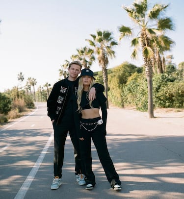 La historia de amor de Frenkie De Jong y Mikky Kiemeney se remonta a su etapa en colegio cuando ambos tenían 15 años. La pareja del futbolista tulipán jugó como profesional en la modalidad de hockey sobre hierba.