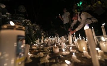 El acto central tuvo lugar en el Atanasio Girardot de Medellín pero hubo otras manifestaciones de apoyo en otros lugares del país.