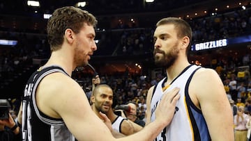 MEMPHIS, TN - APRIL 27: Marc Gasol #33 of the Memphis Grizzlies congratulates Pau Gasol #16 of the San Antonio Spurs after a 103-96 Spurs victory in Game 6 of the Western Conference Quarterfinals during the 2017 NBA Playoffs at FedExForum on April 27, 2017 in Memphis, Tennessee. NOTE TO USER: User expressly acknowledges and agrees that, by downloading and or using this photograph, User is consenting to the terms and conditions of the Getty Images License Agreement.   Frederick Breedon/Getty Images/AFP
 == FOR NEWSPAPERS, INTERNET, TELCOS &amp; TELEVISION USE ONLY ==