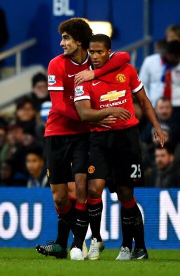 1° El ecuatoriano Antonio Valencia es el más rápido en la actualidad, según el estudio FIFA, con una velocidad de 35km/h.
