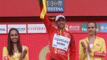 Nibali, hombre sencillo, mordisco letal