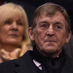 Kenny Dalglish tiene coronavirus