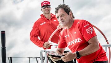 Pablo Arrarte y Joan Vila entrenando a bordo del MAPFRE.