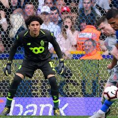 El Stándard empató ante el Genk y aseguró Europa League